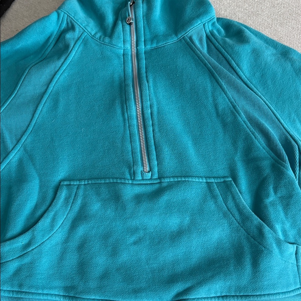 Lululemon Athletica Turquoise Fleece sweatshirt - Picture 3 of 5